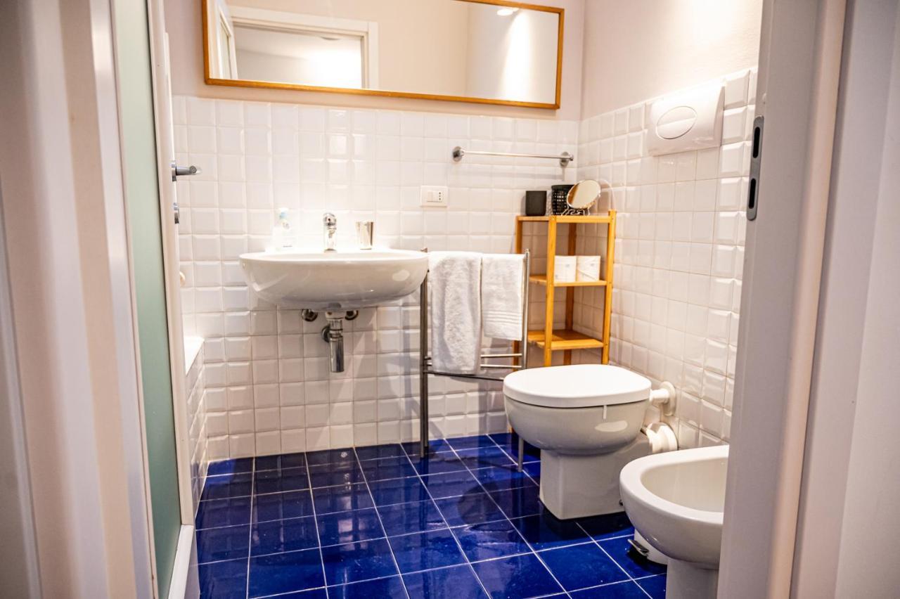 Trilocale Zona Farini/Isola Apartman Milánó Kültér fotó